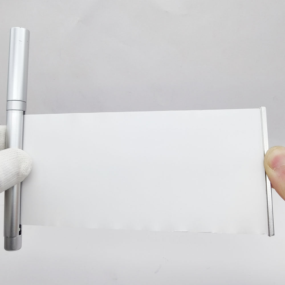 Tušinukas su paslėpta užrašine ("špargalke")