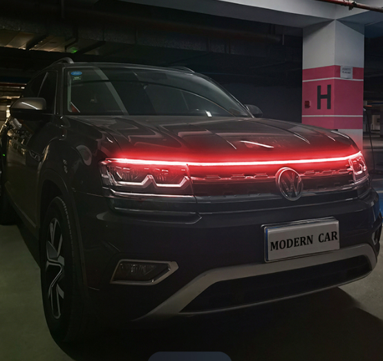 Dinaminė LED juosta automobiliui