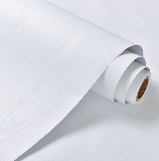 balta plėvelė baldams